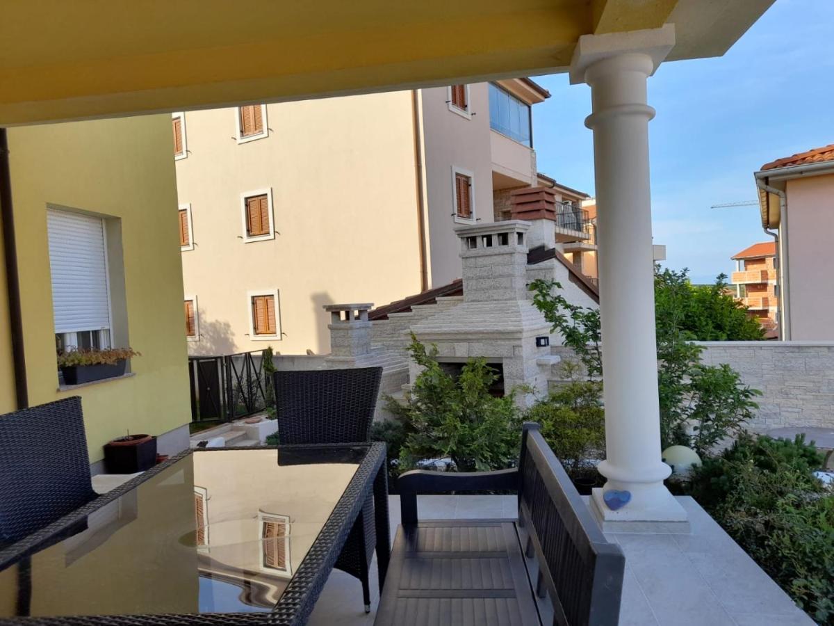 Villa Istriana Лижнян Екстер'єр фото